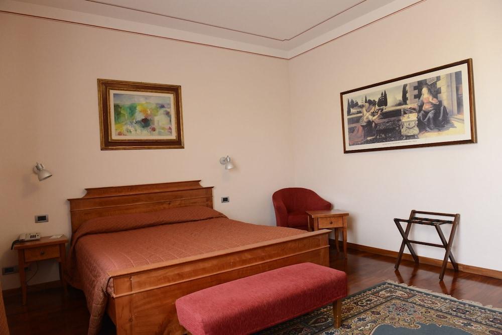 Hotel Rutiliano بيينْسا المظهر الخارجي الصورة