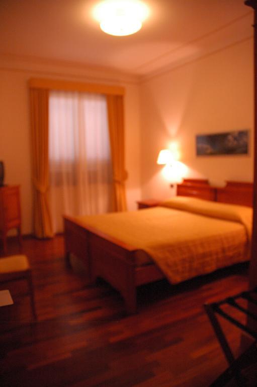 Hotel Rutiliano بيينْسا الغرفة الصورة